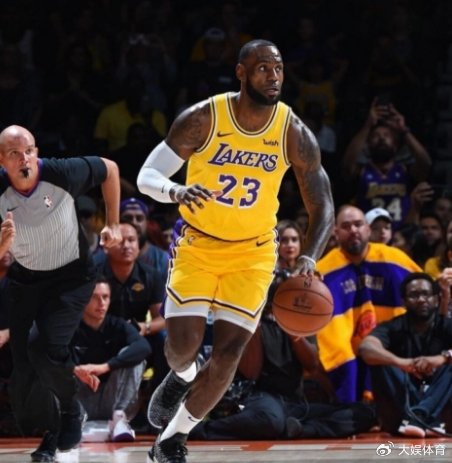 博鱼-离开詹姆斯之后欧文未能夺冠，这是他职业生涯的最大遗憾|凯里·欧文|篮网|控卫|骑士|波士顿凯尔特人队_新浪体育_新浪新闻